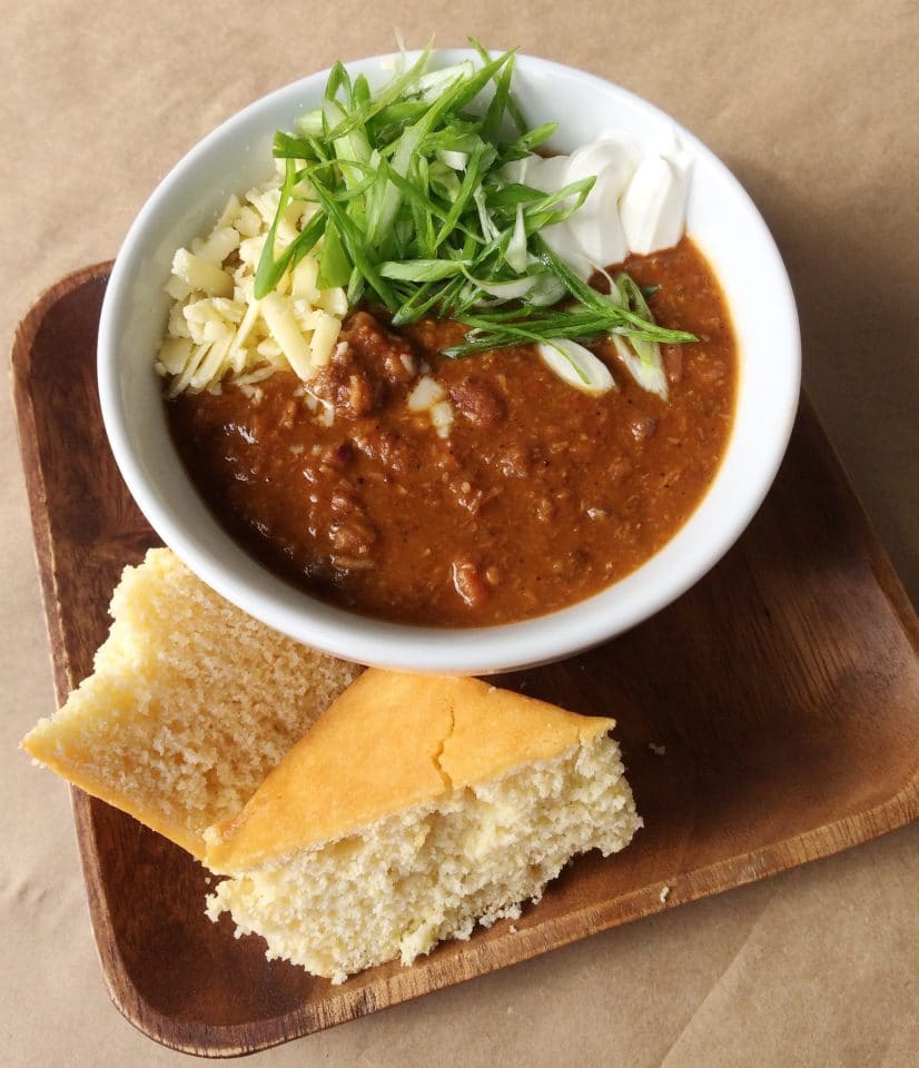 chili and cornbread